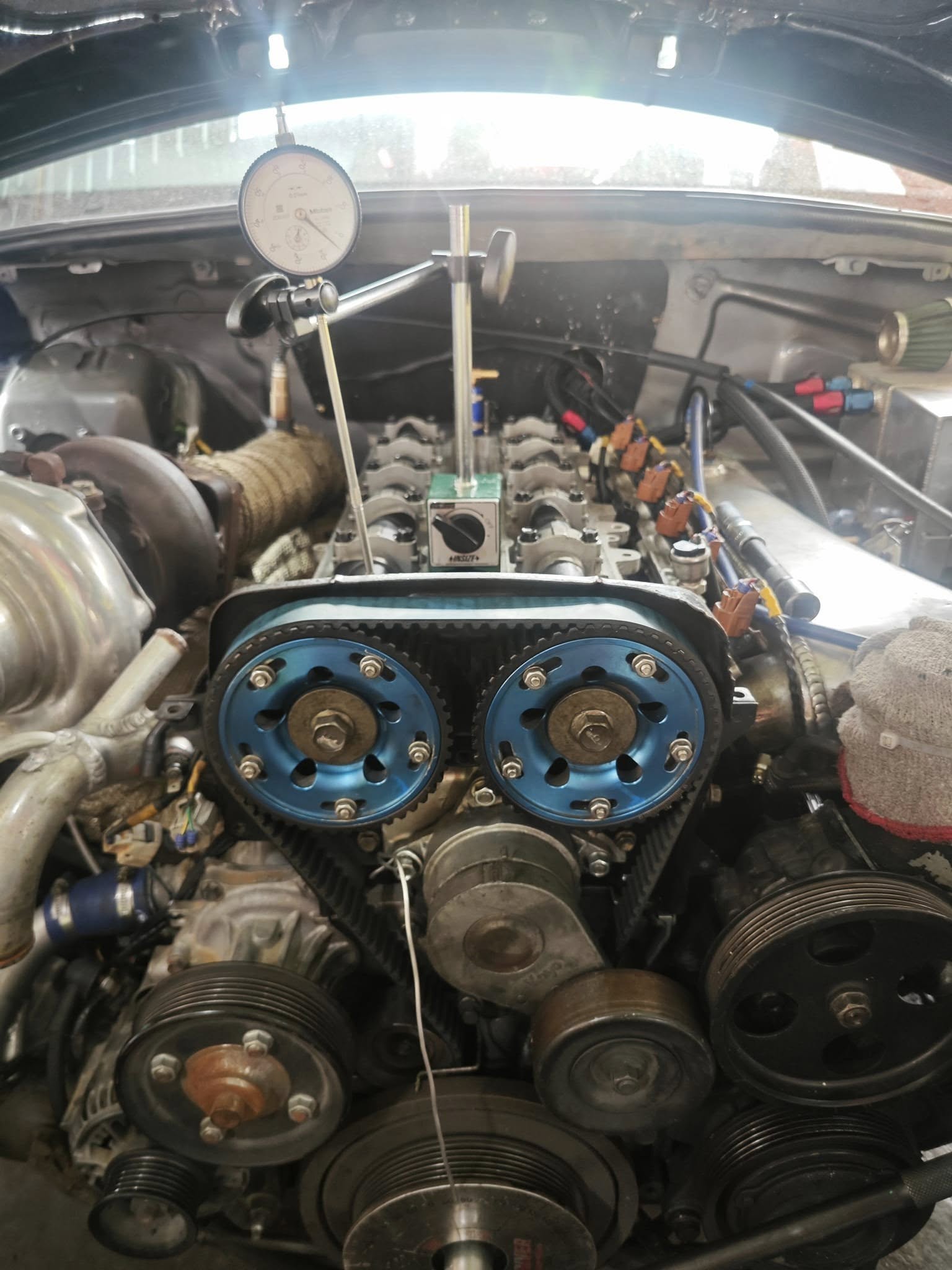 Camshaft timing degreed with a dial gauge