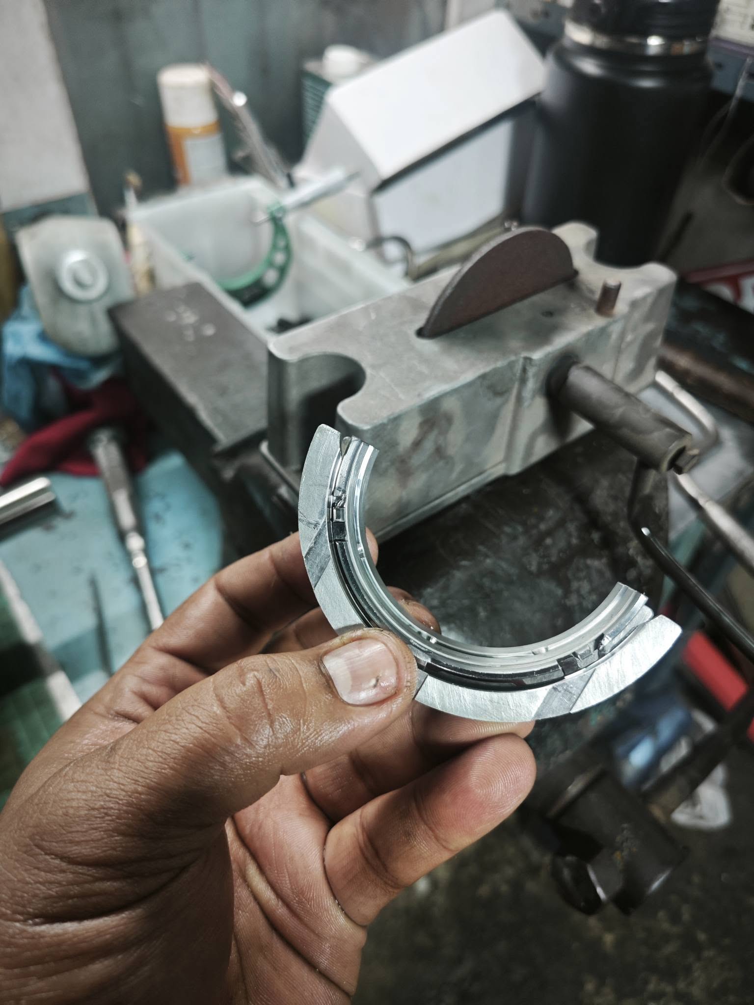 Main bearing shells selected to size