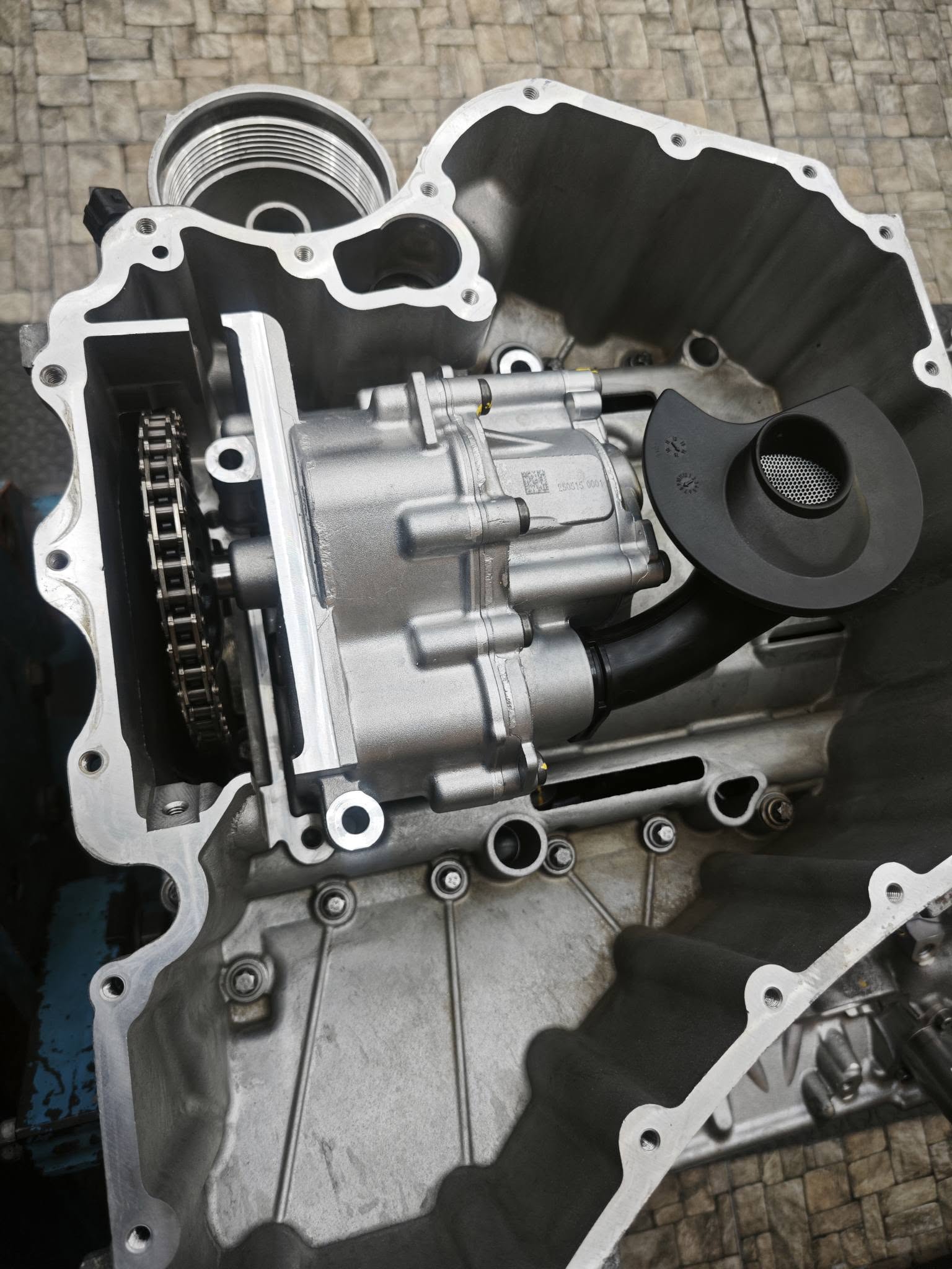 New oil pump and timing chain fitted